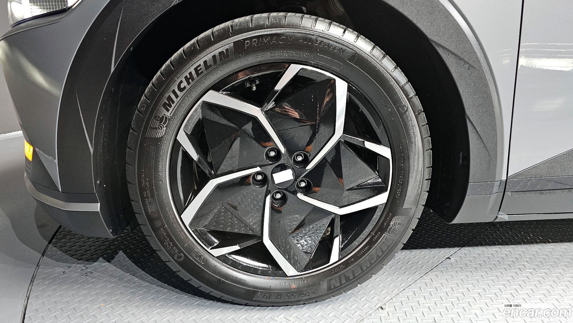 Main__Slider__Photo:Ioniq5 Hyundai 2021.9-4