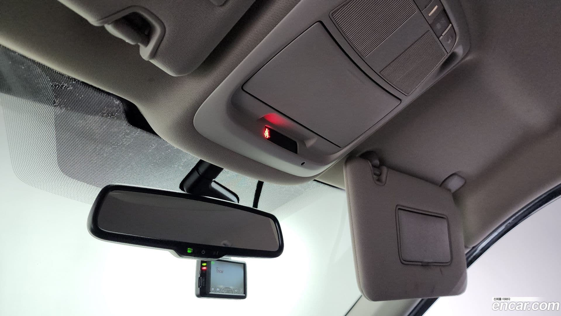 Main__Slider__Photo:QM6 Renault-KoreaSamsung 2020.1-17