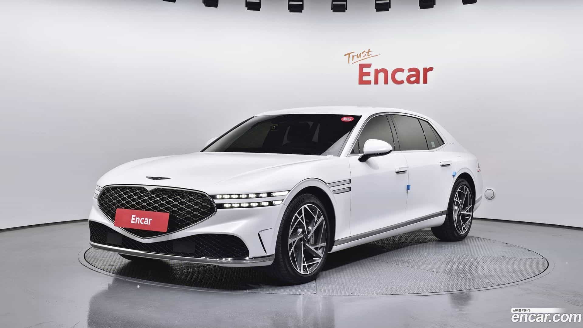 G90 Genesis 2022.11-OUTER-001