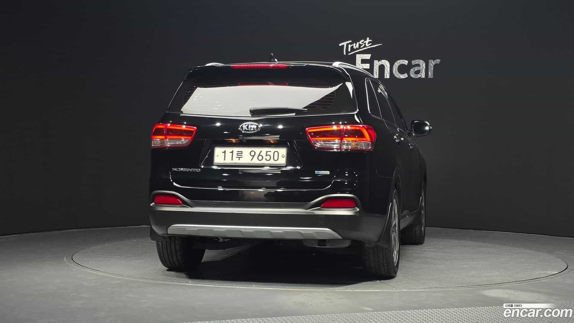 Sorento Kia 2015.7-OUTER-004