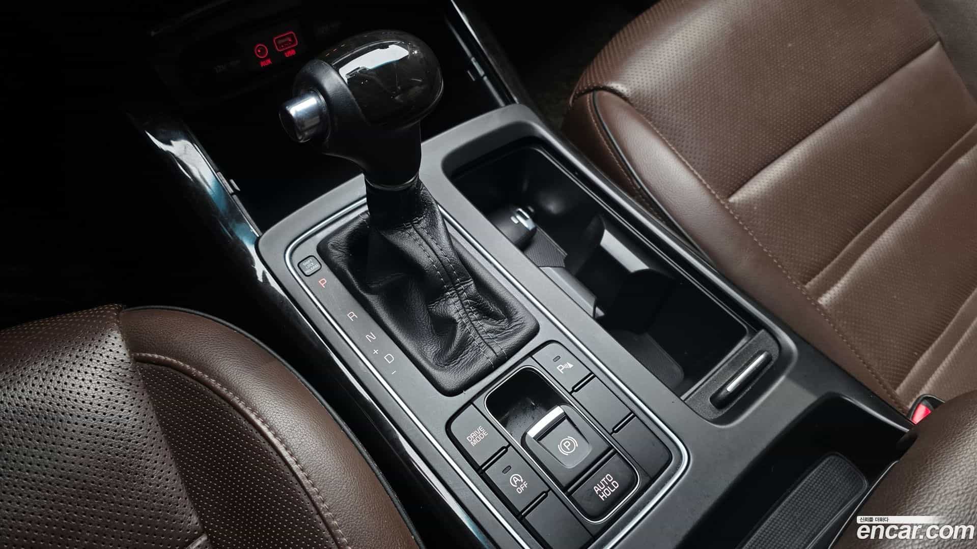 Sorento Kia 2015.7-INNER-009