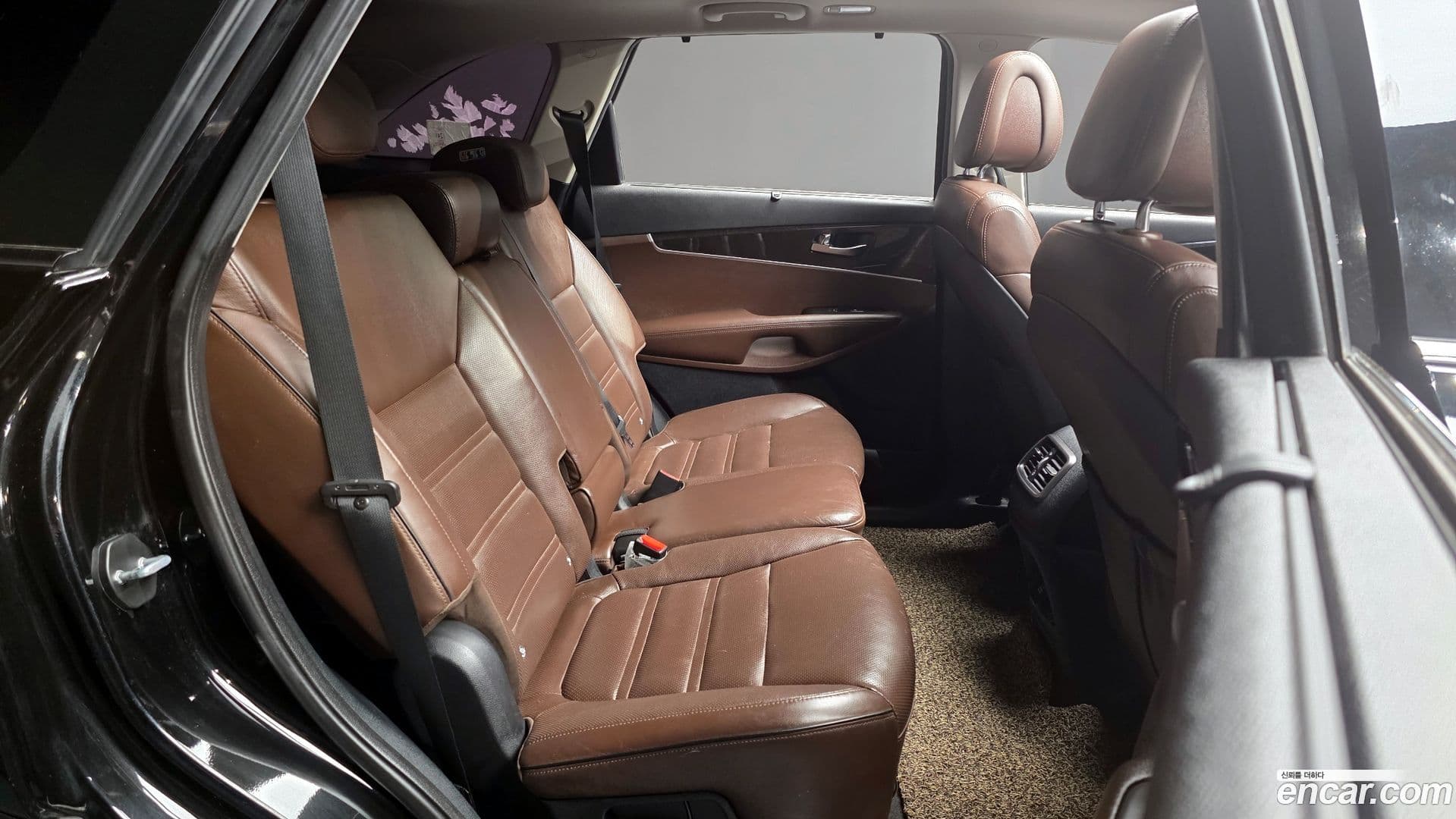 Main__Slider__Photo:Sorento Kia 2015.7-11