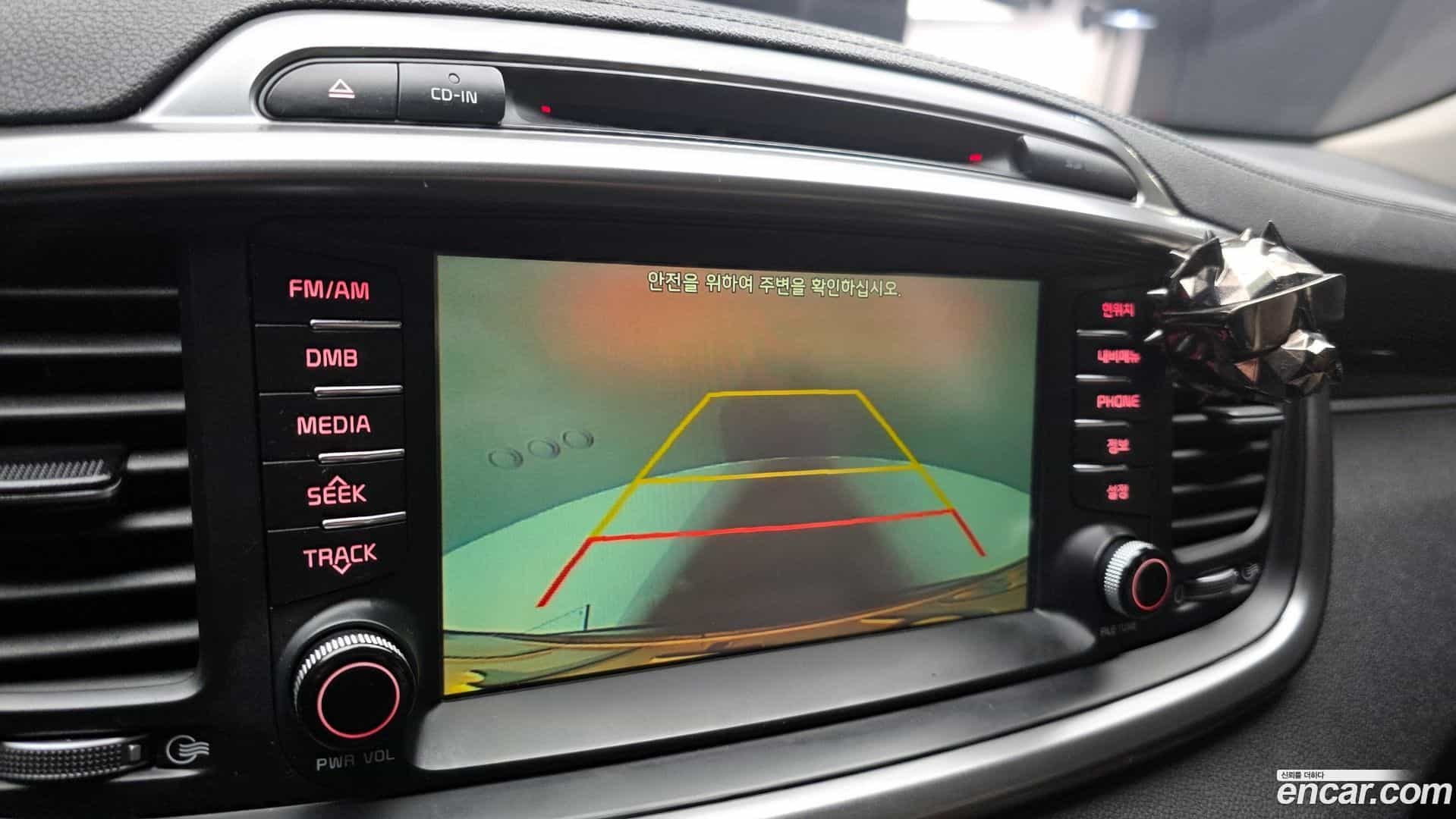 Sorento Kia 2015.7-OPTION-019