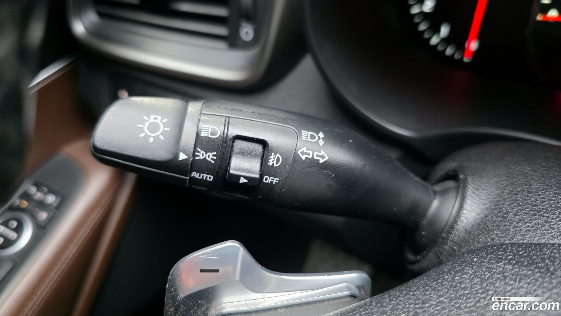 Main__Slider__Photo:Sorento Kia 2015.7-18