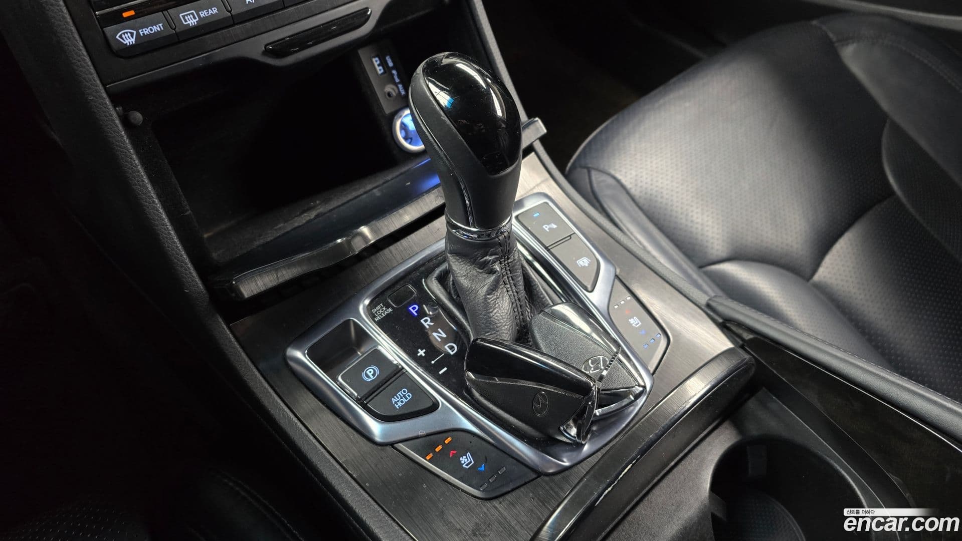 Main__Slider__Photo:Grandeur Hyundai 2016.6-8