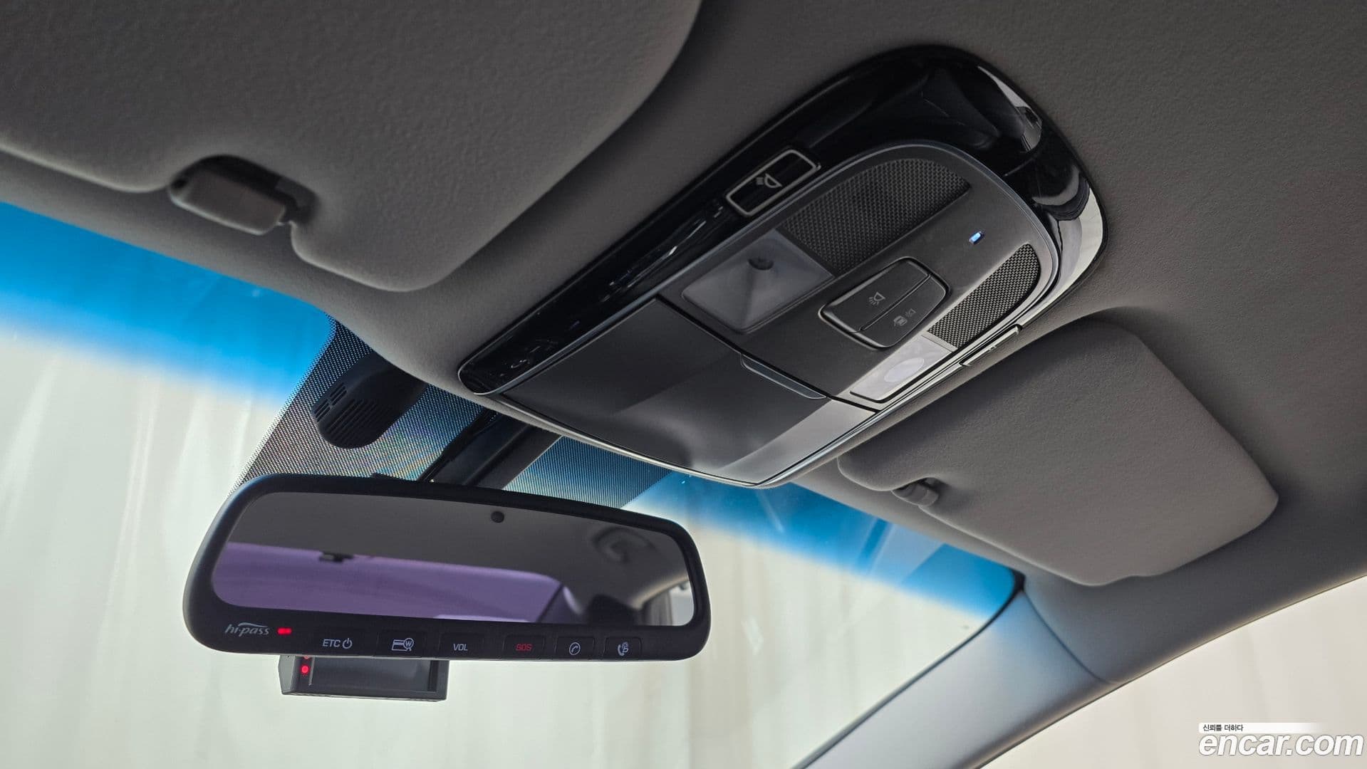 Main__Slider__Photo:Grandeur Hyundai 2016.6-15