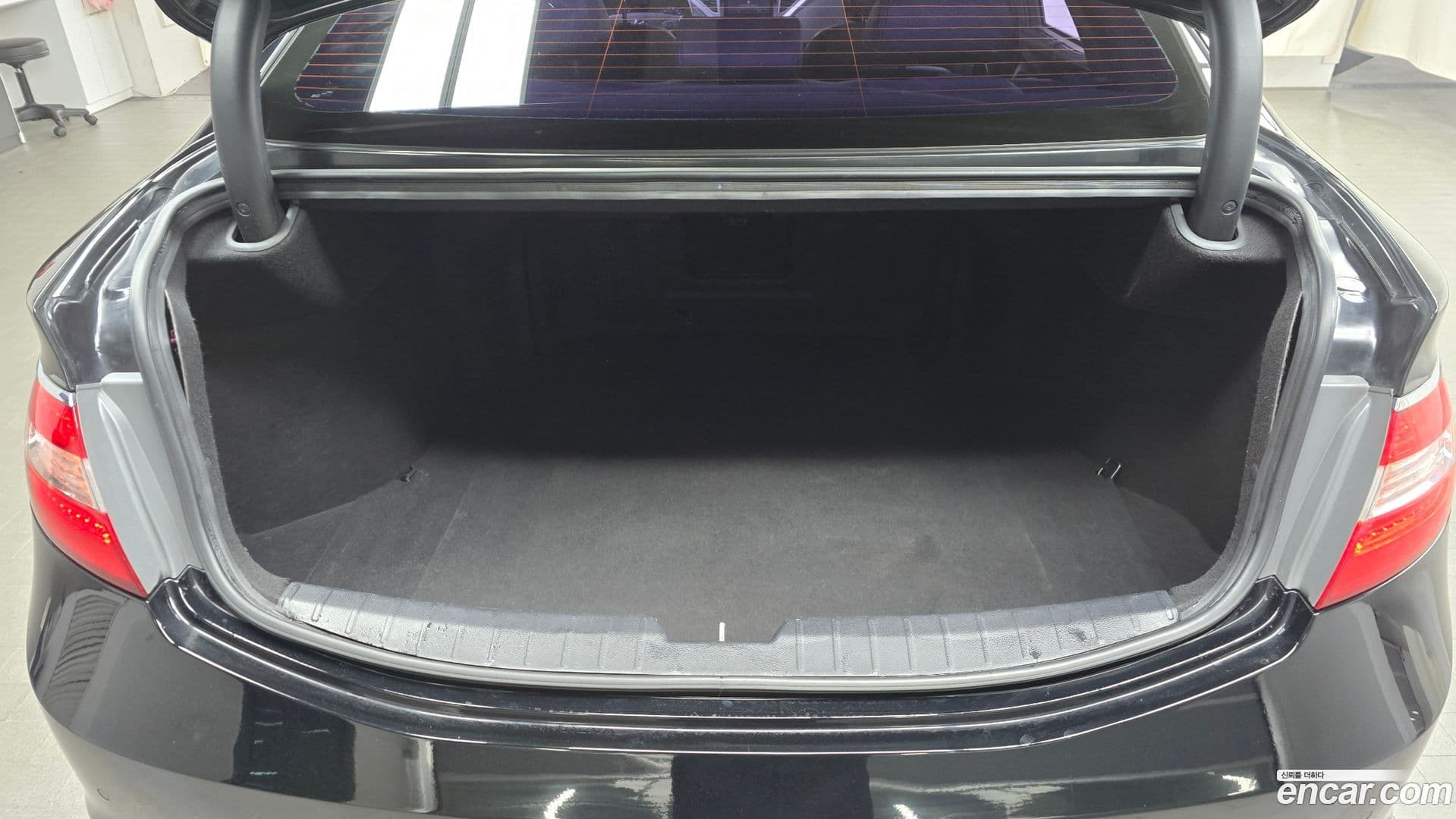 Main__Slider__Photo:Grandeur Hyundai 2016.6-19