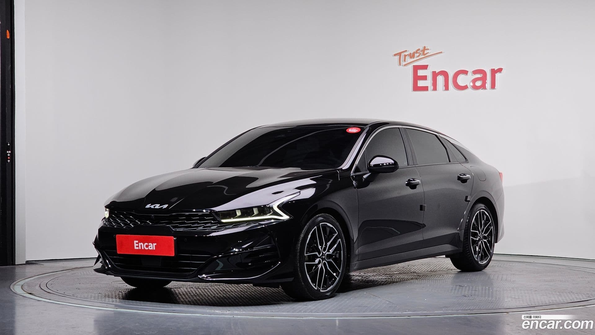 Main__Slider__Photo:K5 Kia 2021.9-0