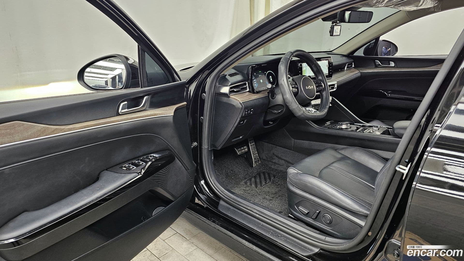 Main__Slider__Photo:K5 Kia 2021.9-9