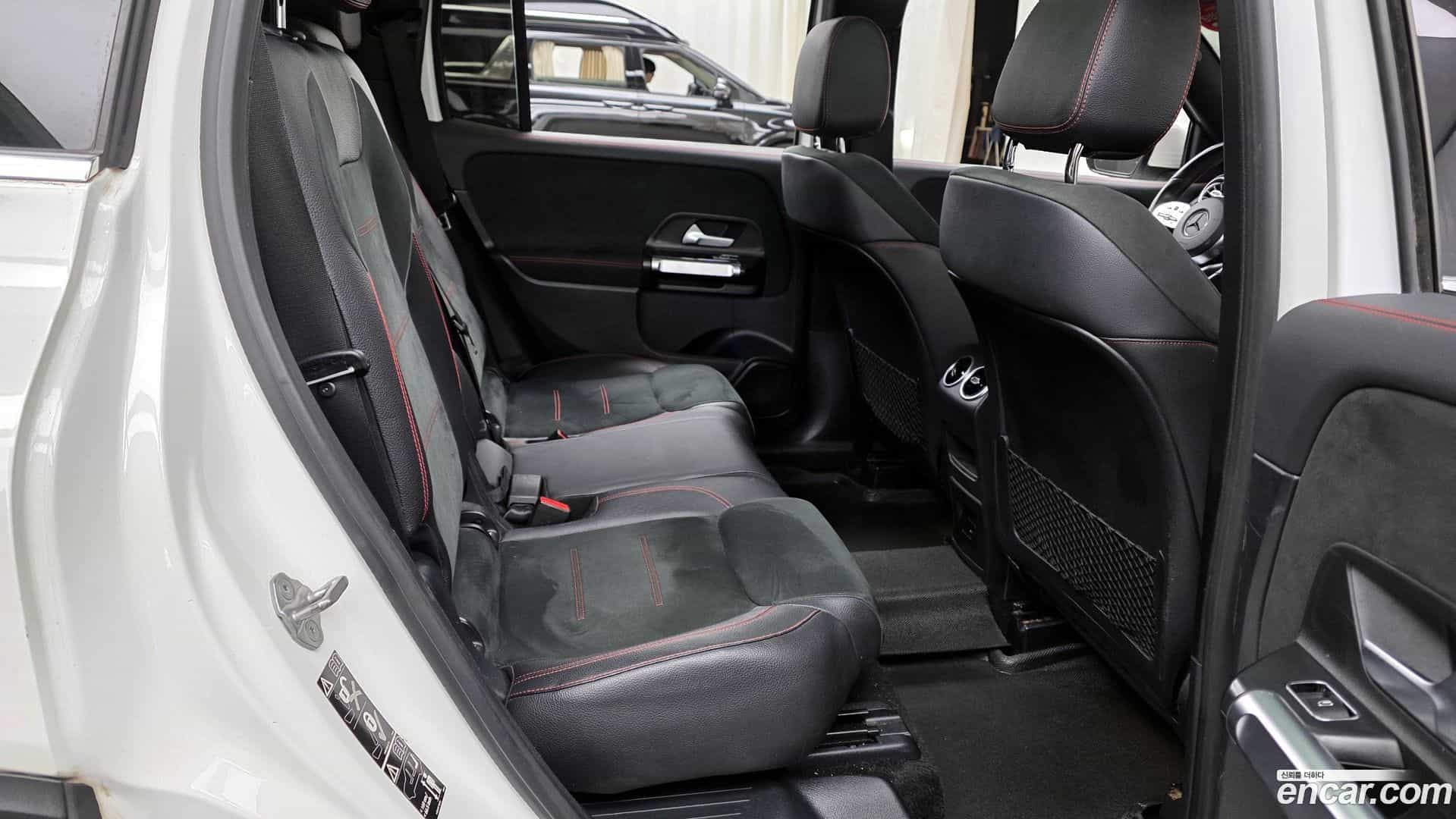 GLB-Class Mercedes-Benz 2021.4-OPTION-016