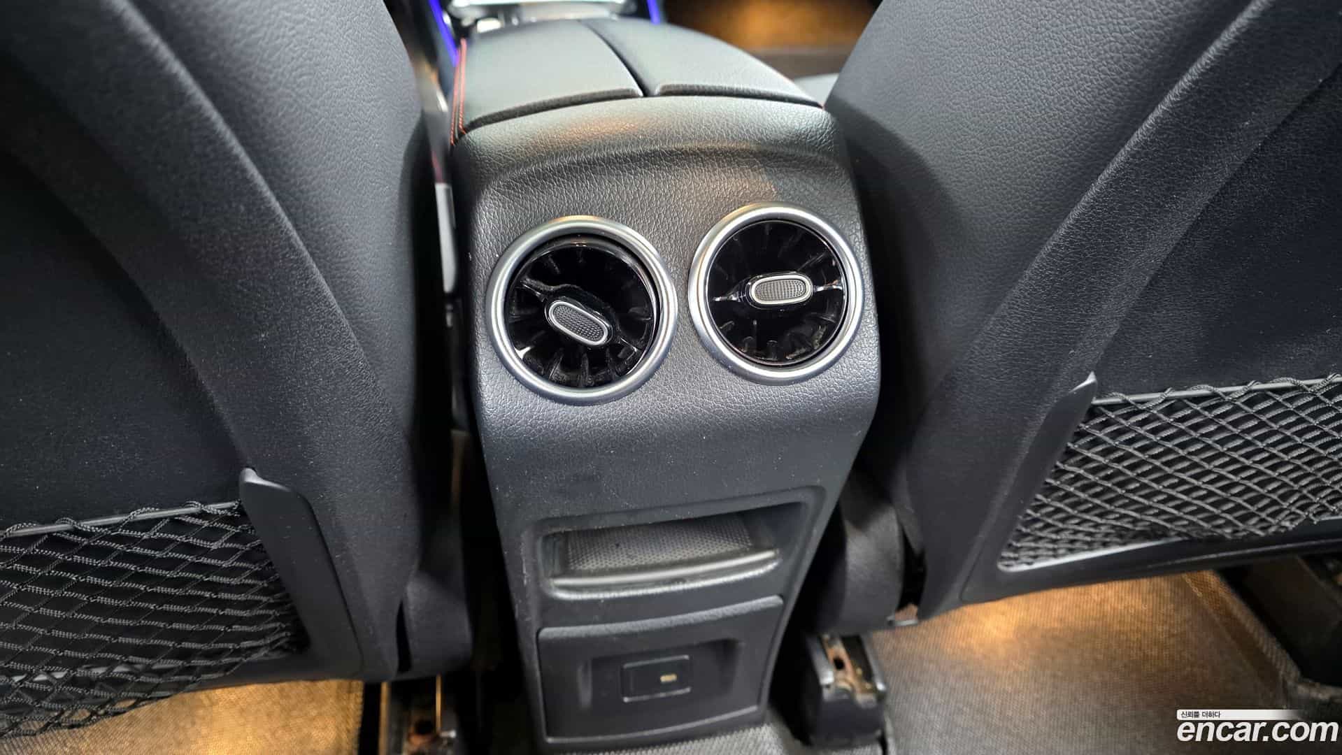 GLB-Class Mercedes-Benz 2021.4-OPTION-023