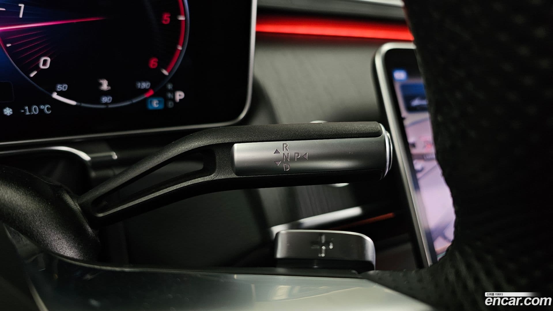 Main__Slider__Photo:S-Class Mercedes-Benz 2021.9-8