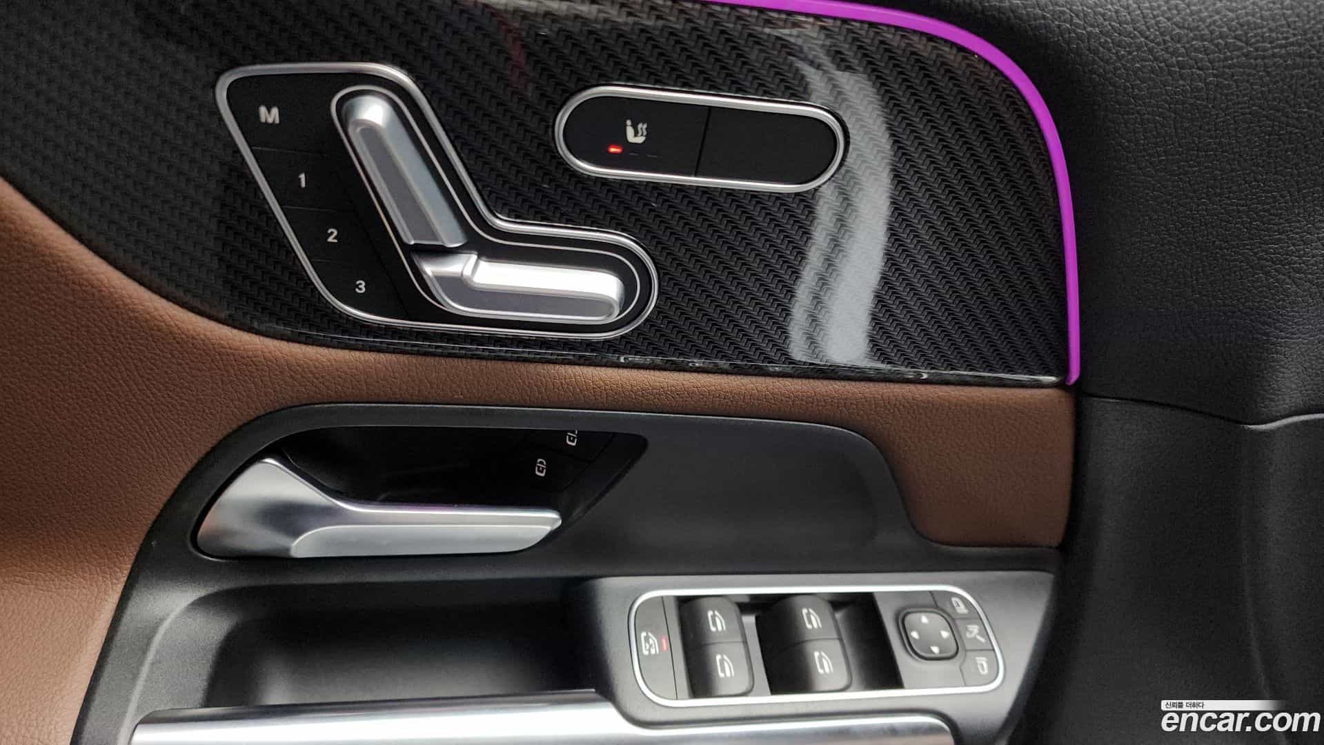 GLA-Class Mercedes-Benz 2022.4-OPTION-020