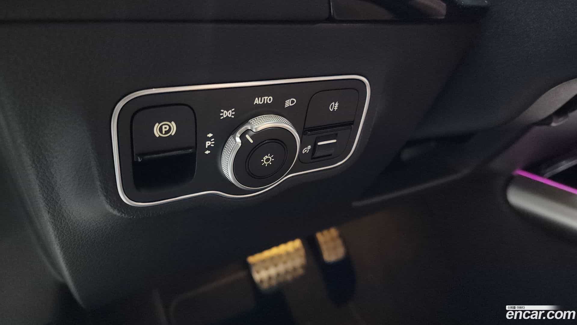 GLA-Class Mercedes-Benz 2022.4-OPTION-021