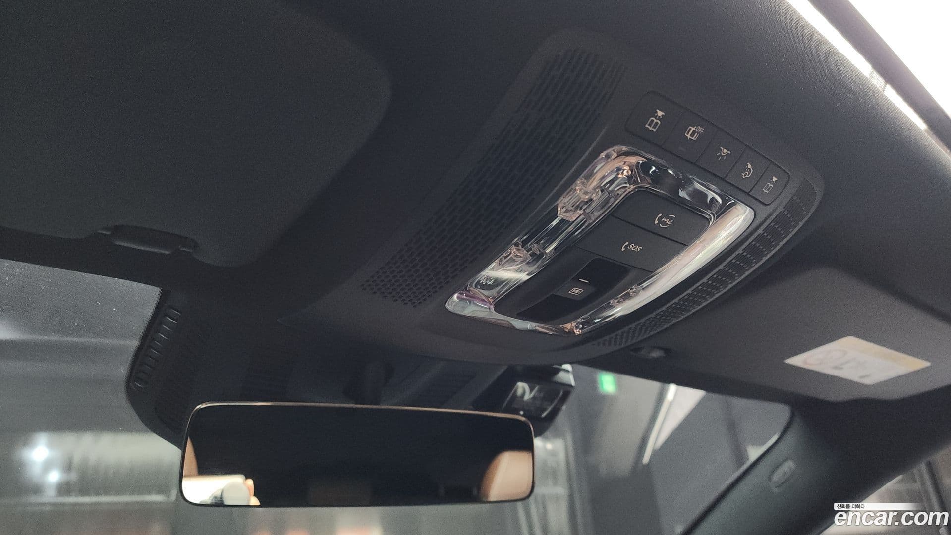 Main__Slider__Photo:GLA-Class Mercedes-Benz 2022.4-17