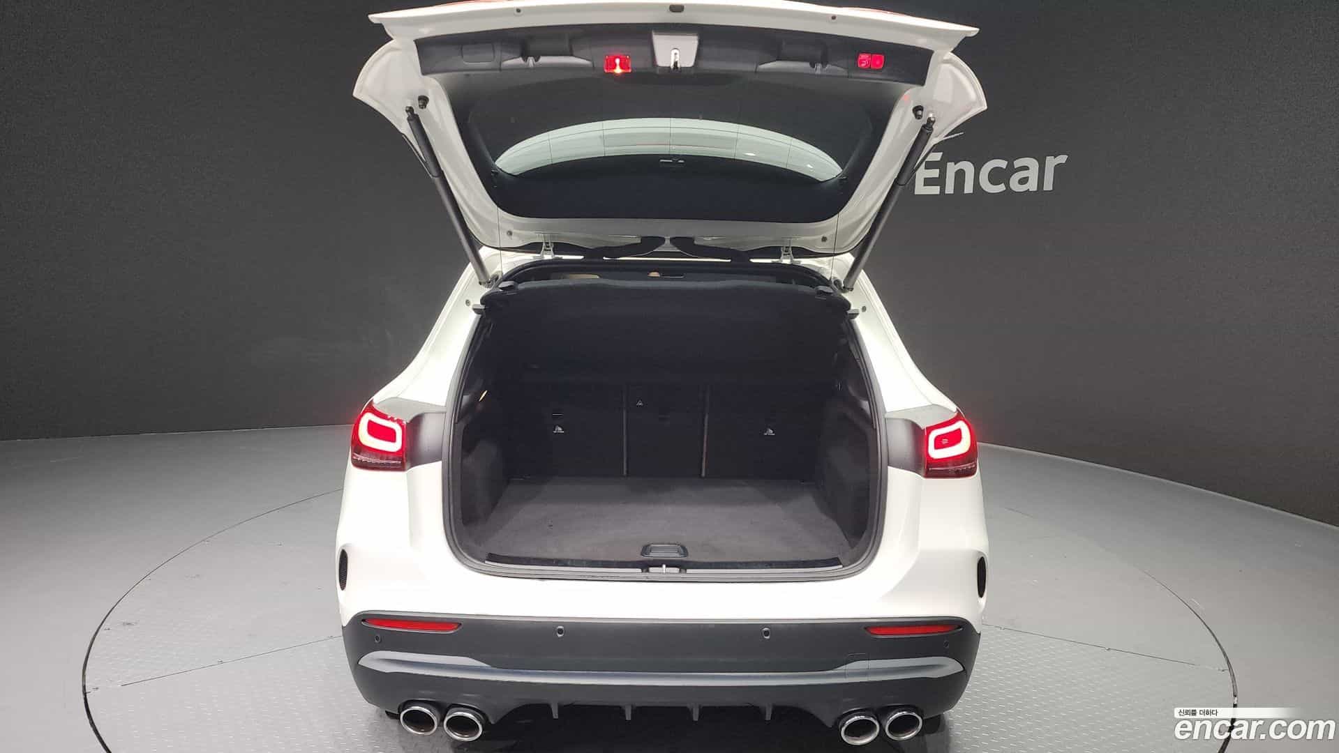 GLA-Class Mercedes-Benz 2022.4-OPTION-024