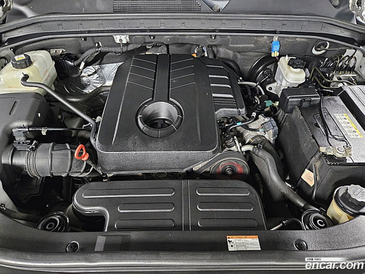 Main__Slider__Photo:Rexton KG_Mobility_Ssangyong 2019.6-8