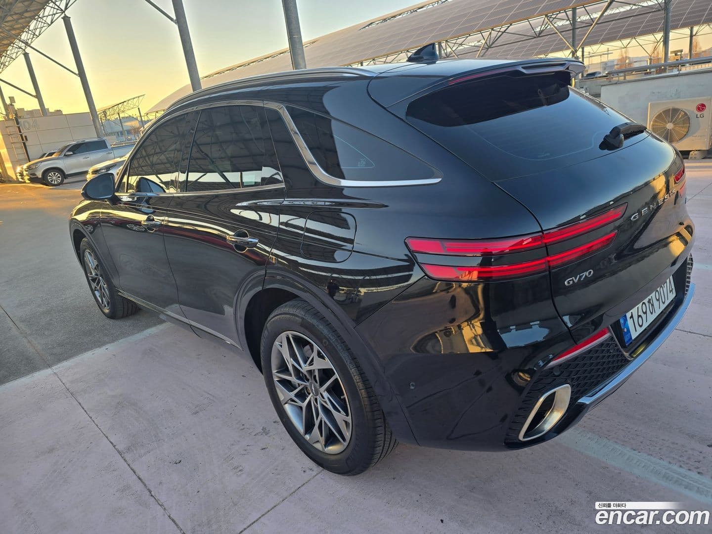 Main__Slider__Photo:GV70 Genesis 2022.7-19