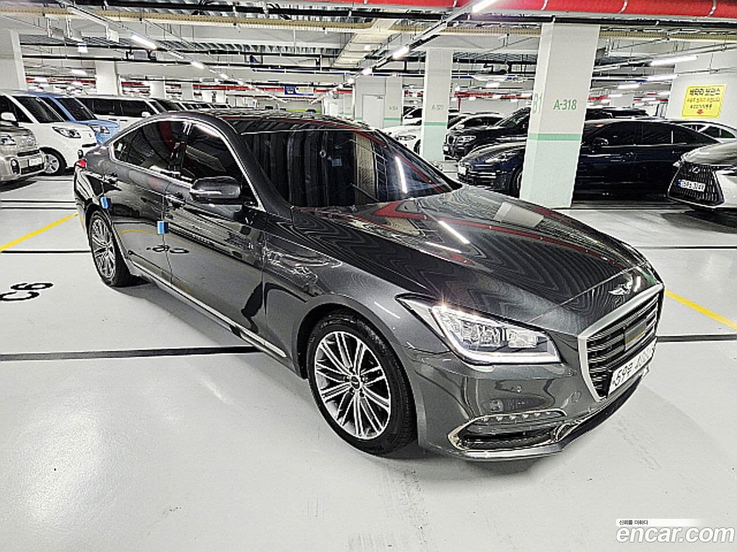 Main__Slider__Photo:G80 Genesis 2019.3-3