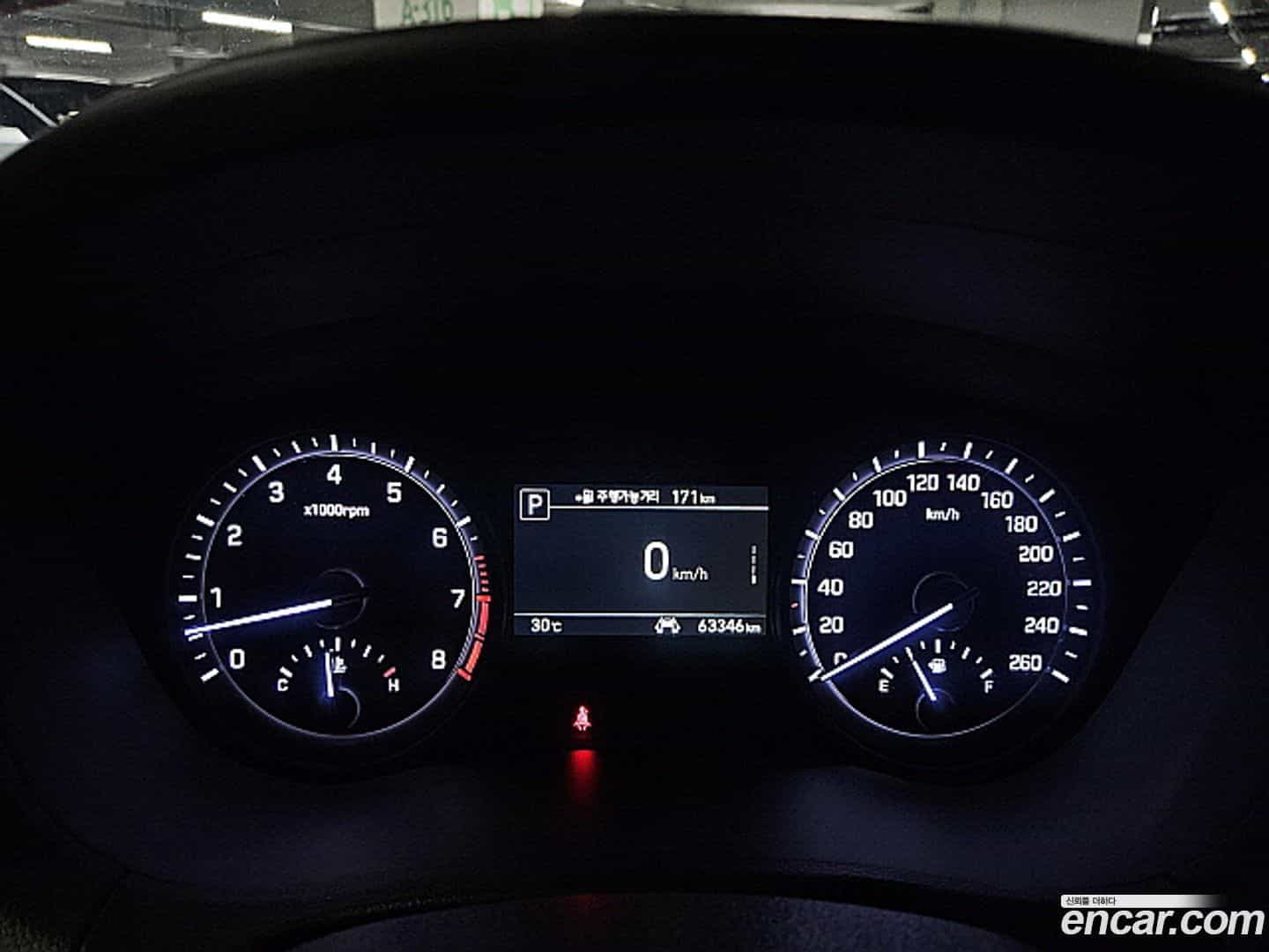 G80 Genesis 2019.3-INNER-010