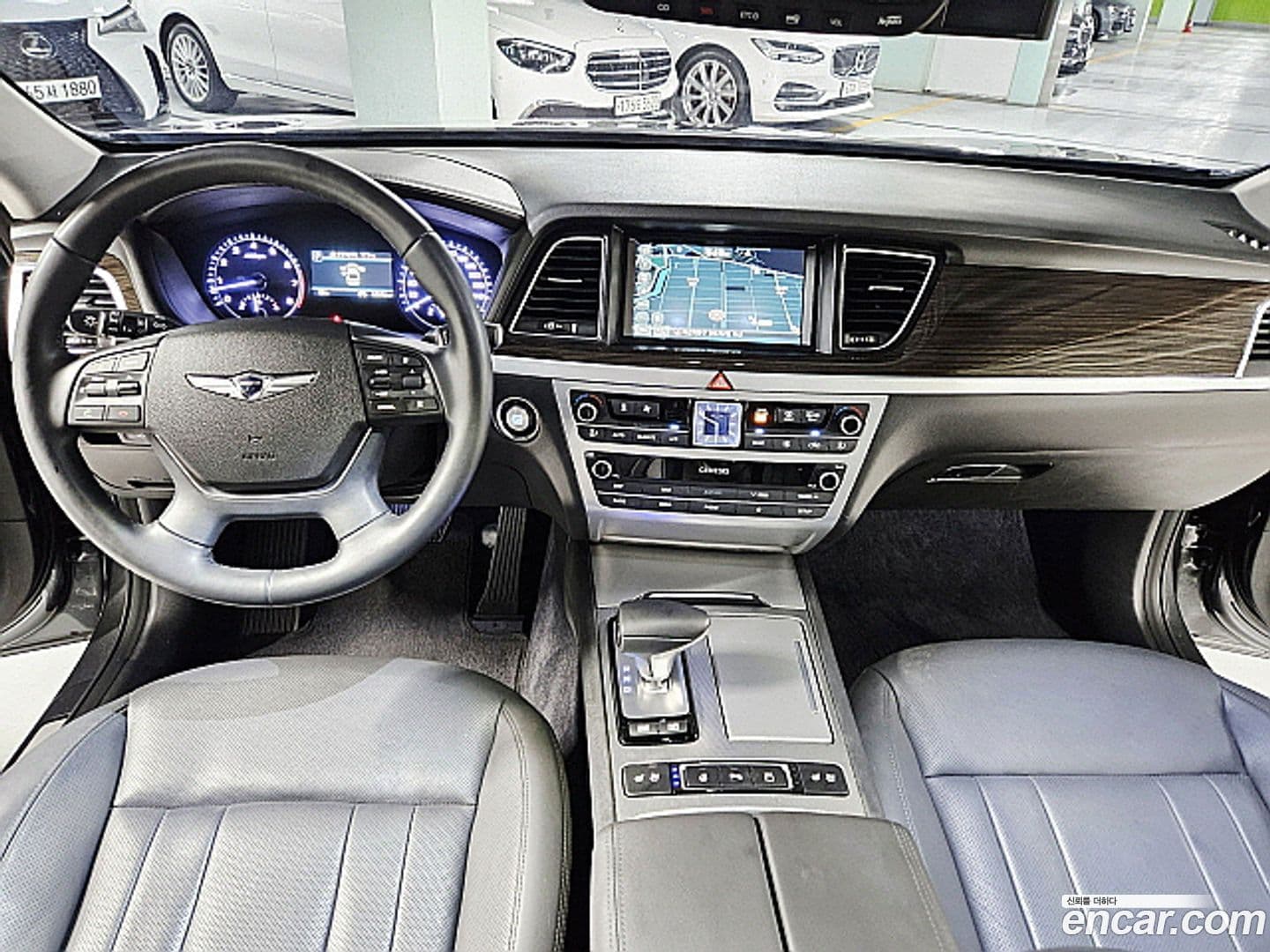 Main__Slider__Photo:G80 Genesis 2019.3-11