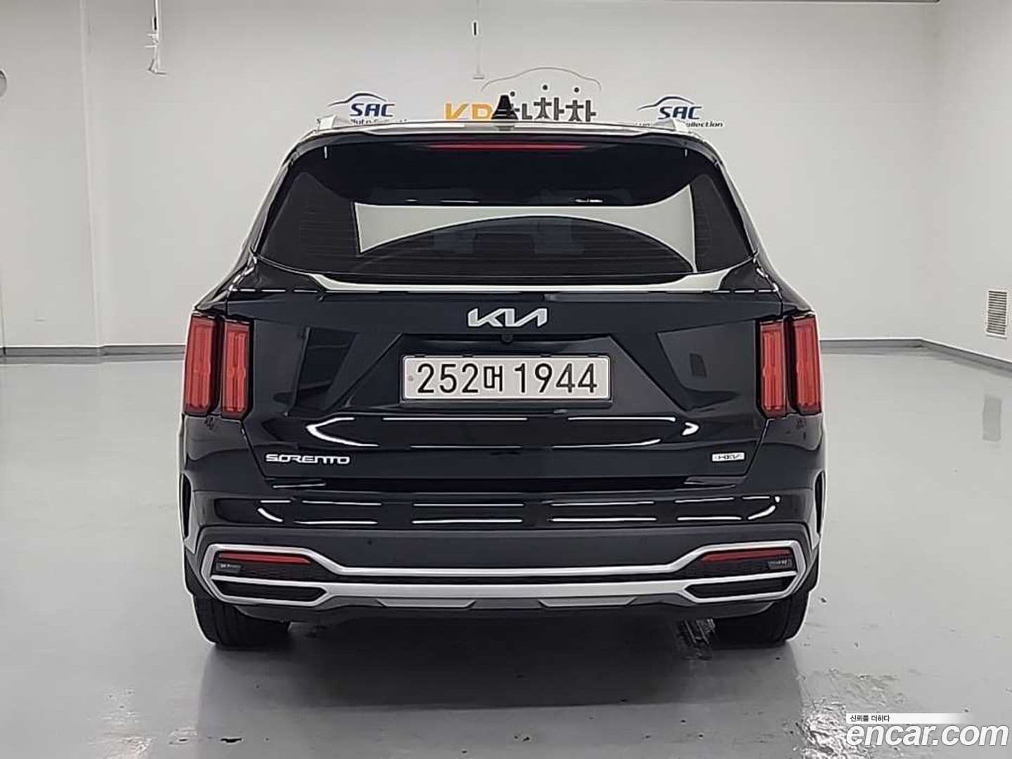 Main__Slider__Photo:Sorento Kia 2022.10-2