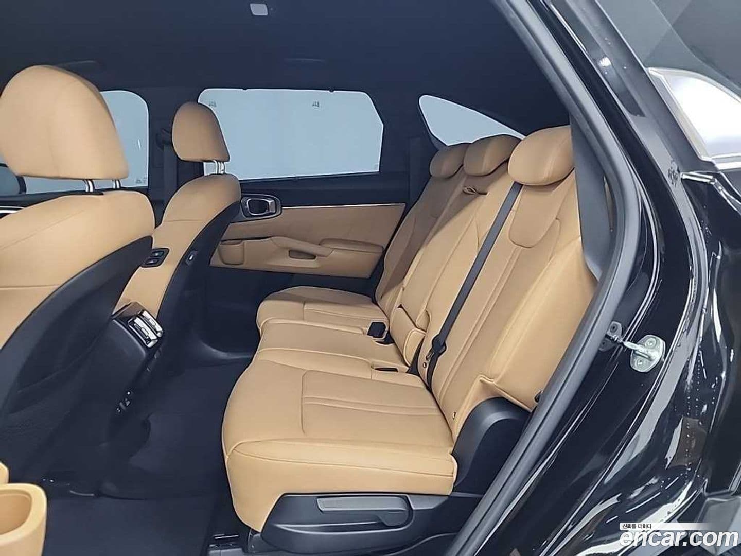 Main__Slider__Photo:Sorento Kia 2022.10-11