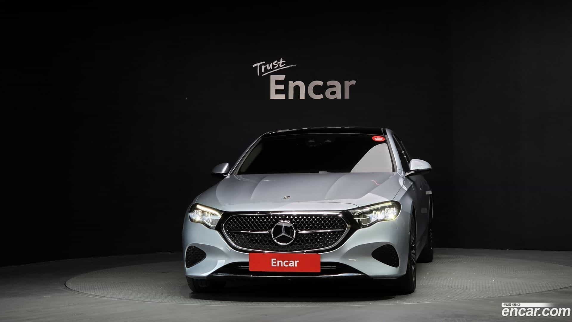 E-Class Mercedes-Benz 2024.8-OUTER-003