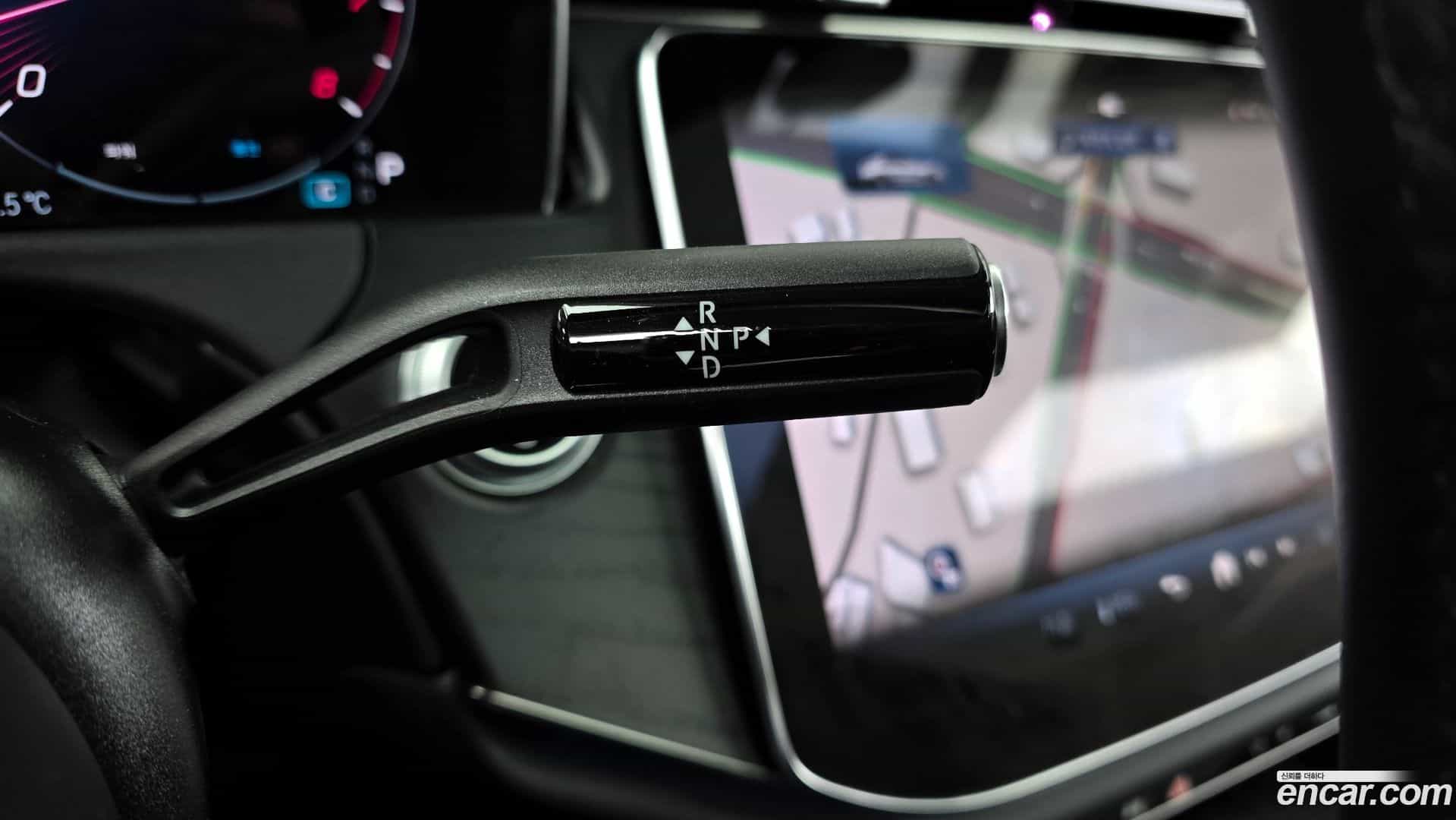 E-Class Mercedes-Benz 2024.8-INNER-009