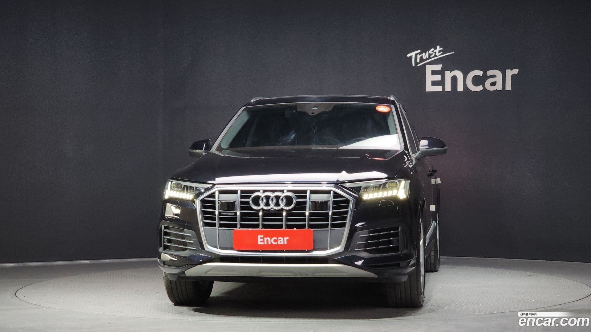 Main__Slider__Photo:Q7 Audi 2021.2-2