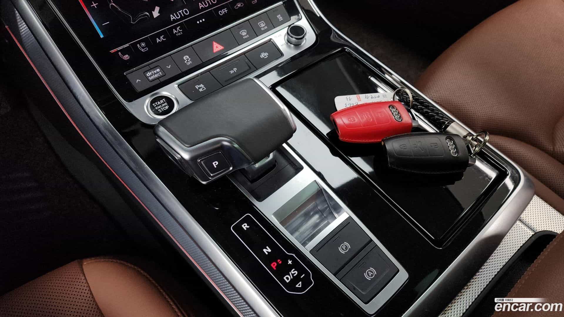 Q7 Audi 2021.2-INNER-009