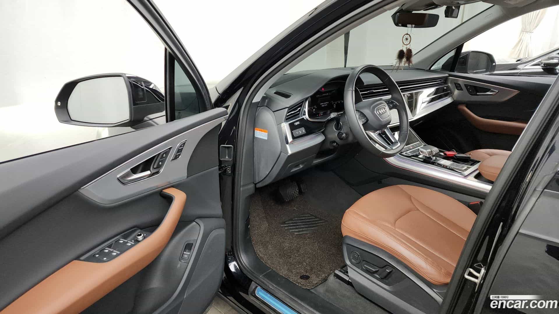 Q7 Audi 2021.2-INNER-010