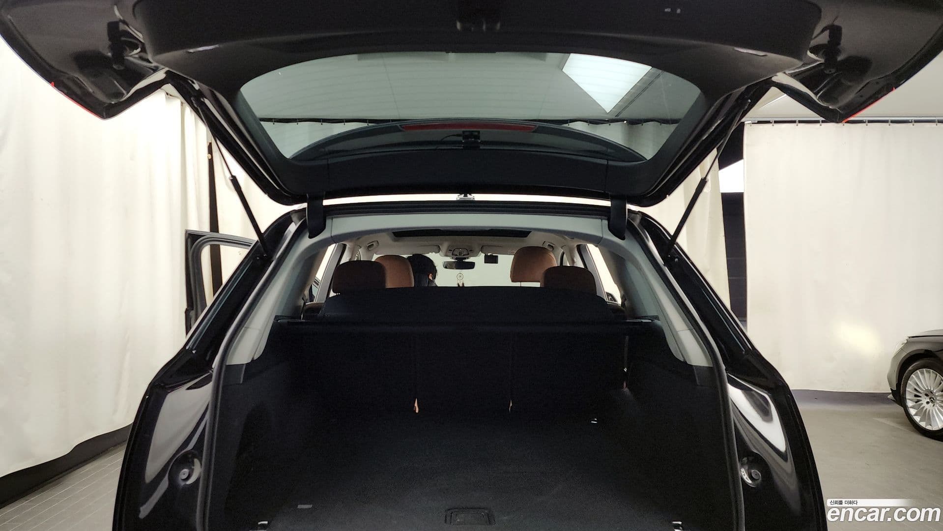 Main__Slider__Photo:Q7 Audi 2021.2-19