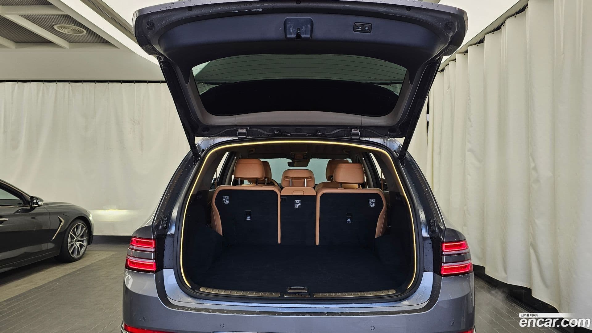 Main__Slider__Photo:GV80 Genesis 2020.6-19