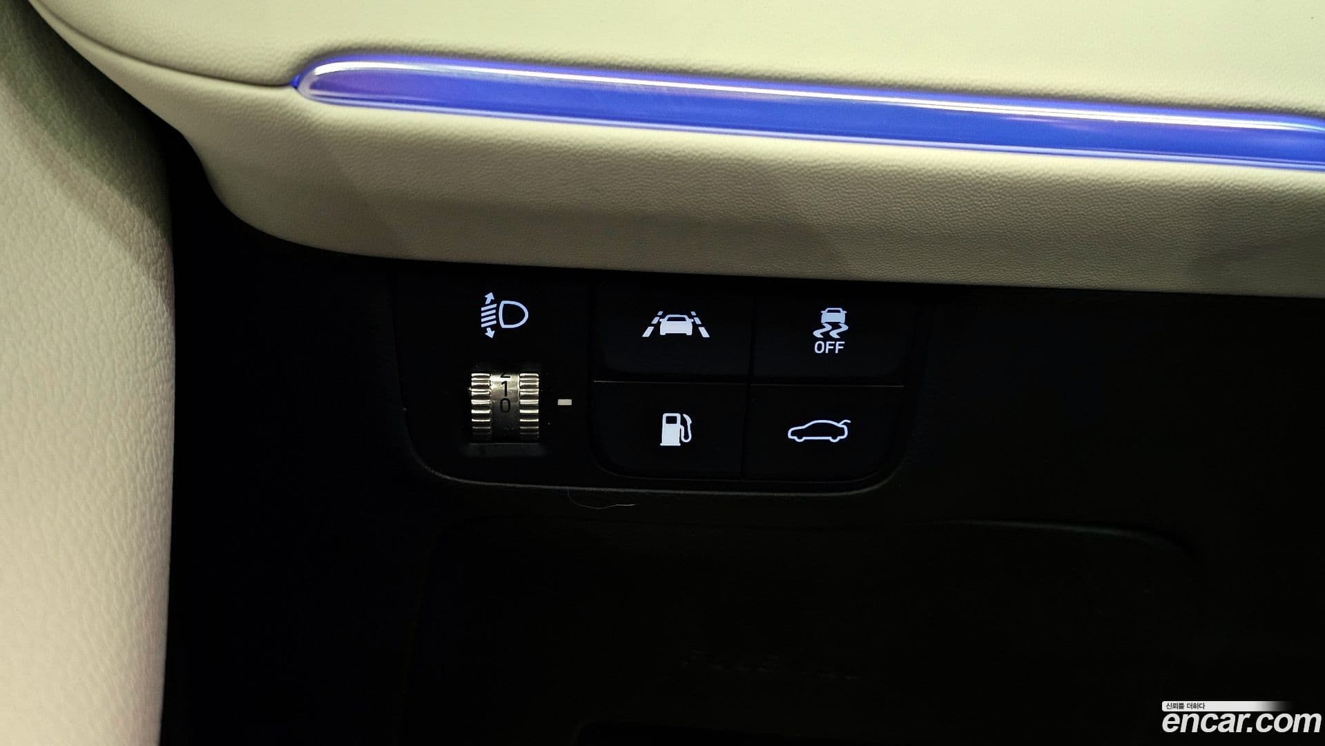 Main__Slider__Photo:Grandeur Hyundai 2022.4-15