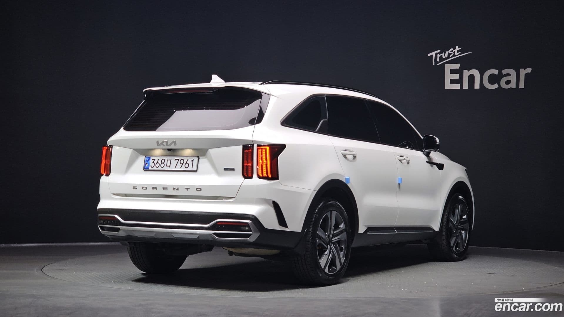 Main__Slider__Photo:Sorento Kia 2022.4-1