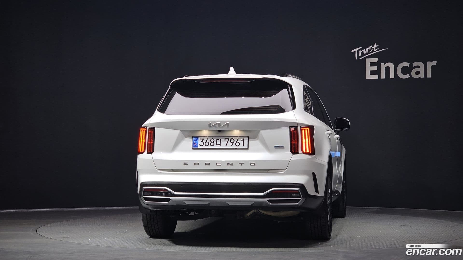 Main__Slider__Photo:Sorento Kia 2022.4-3