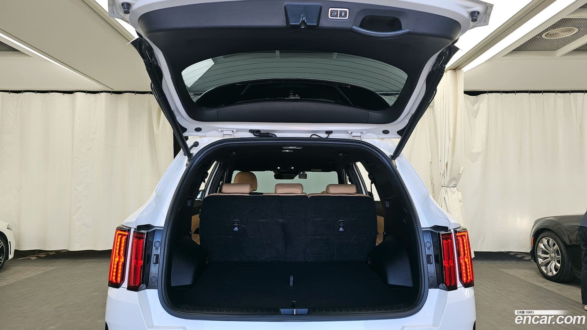 Main__Slider__Photo:Sorento Kia 2022.4-19