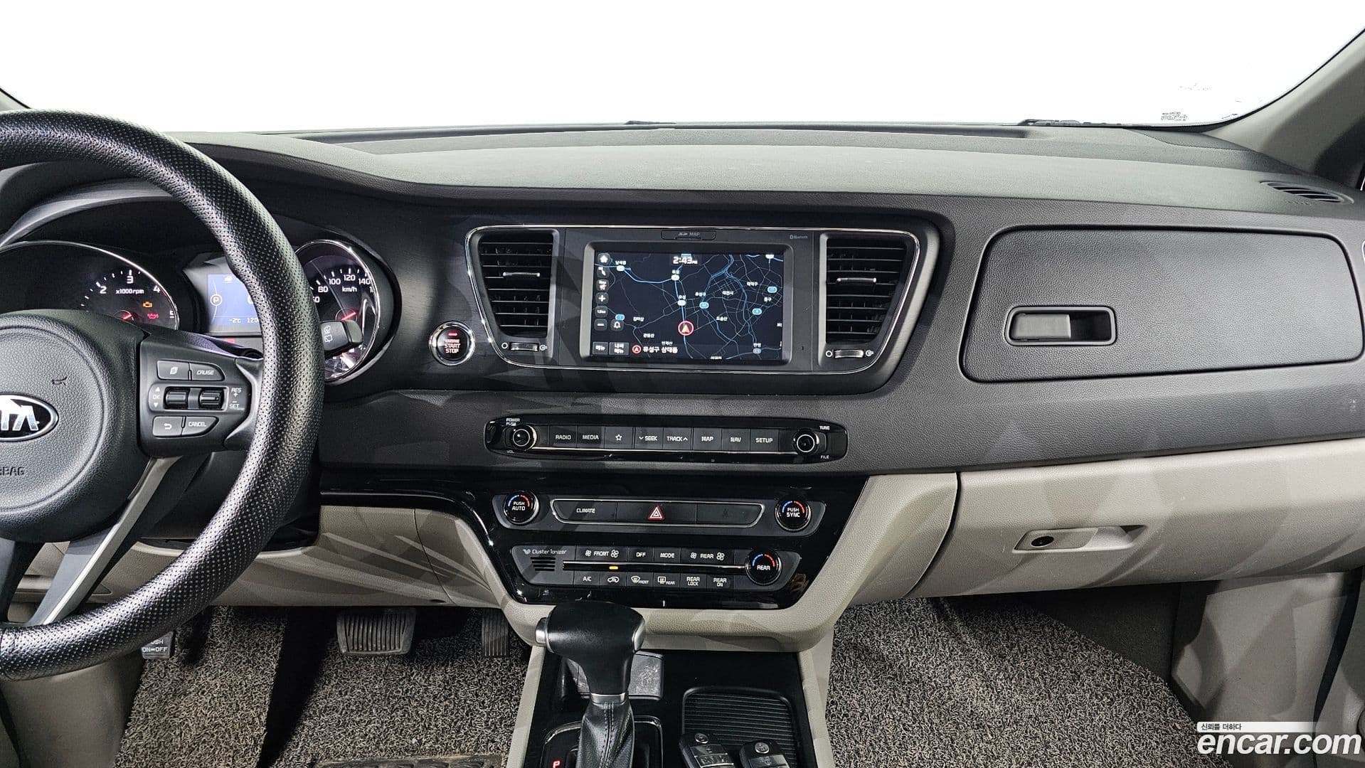 Main__Slider__Photo:Canival Kia 2017.11-14