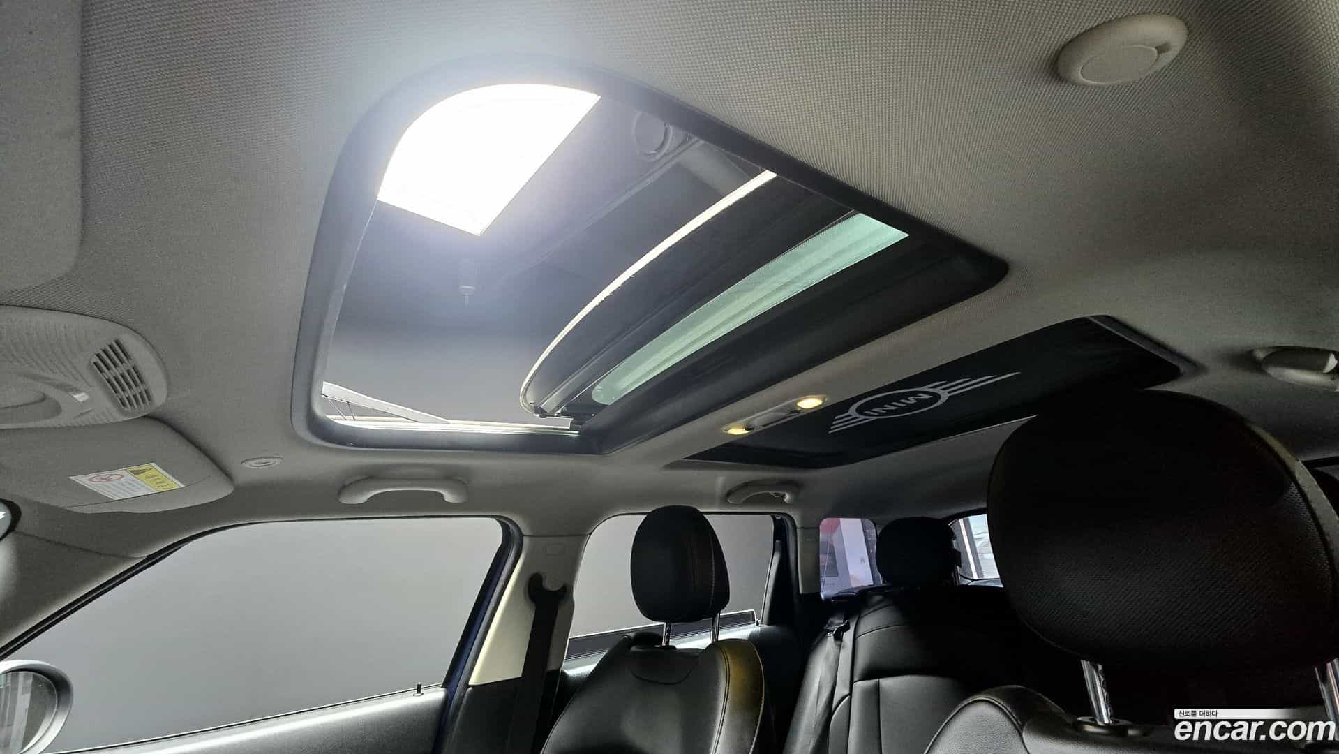 Clubman Mini 2017.0-OPTION-023