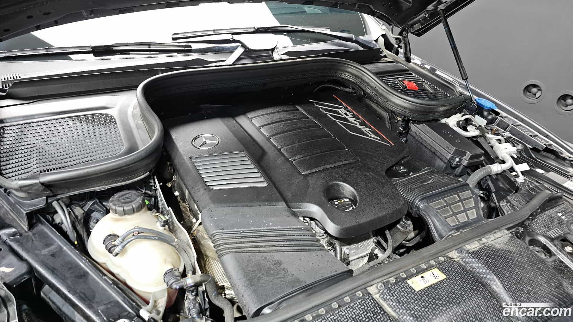 GLE-Class Mercedes-Benz 2022.3-INNER-006