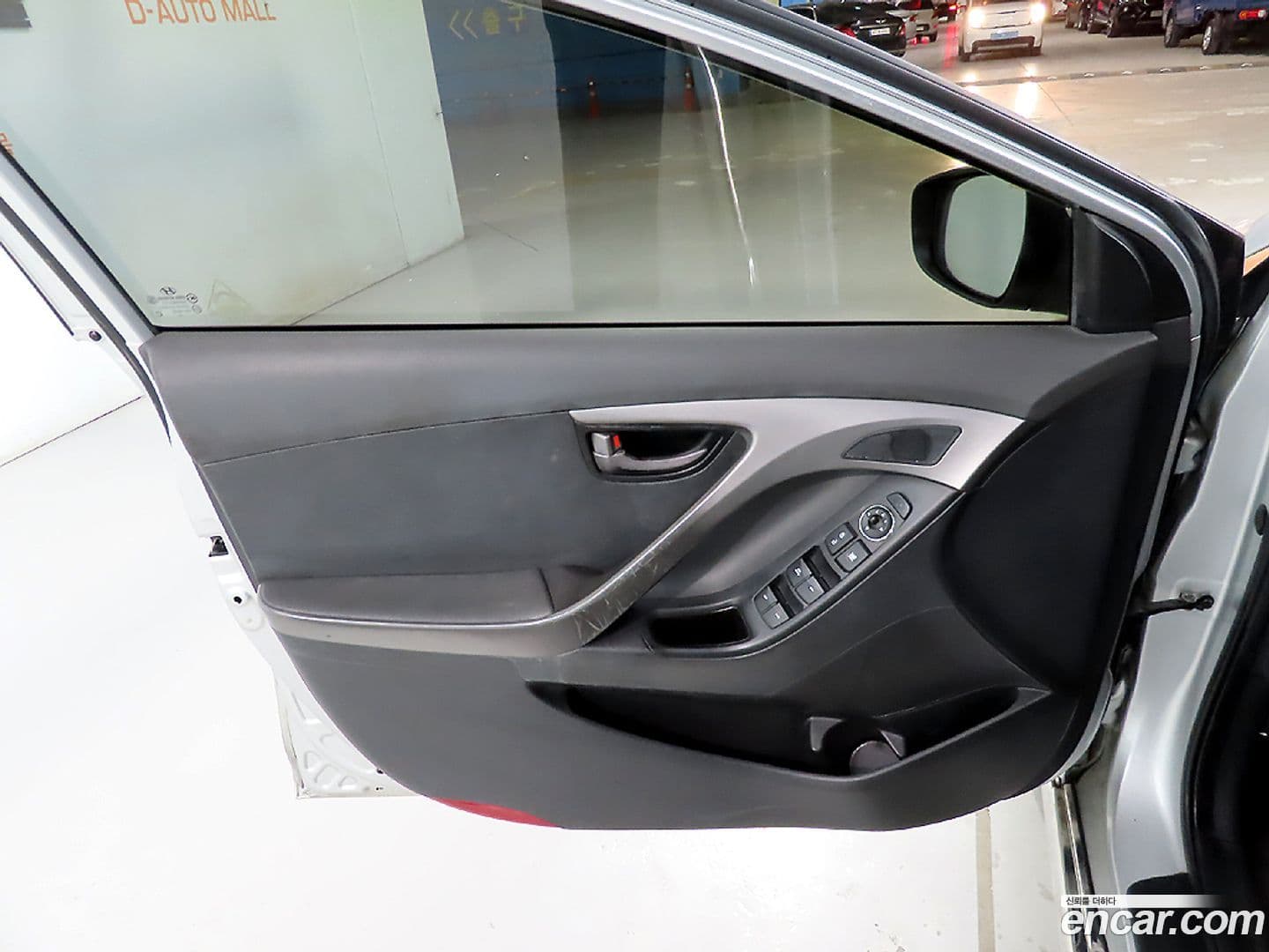 Main__Slider__Photo:AVANTE Hyundai 2010.10-13