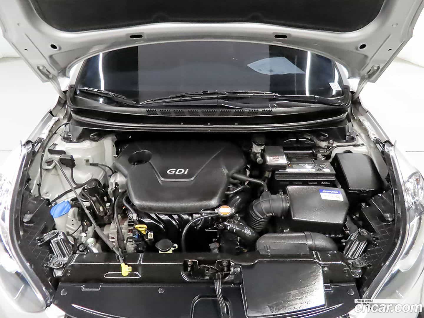 AVANTE Hyundai 2010.10-OPTION-023