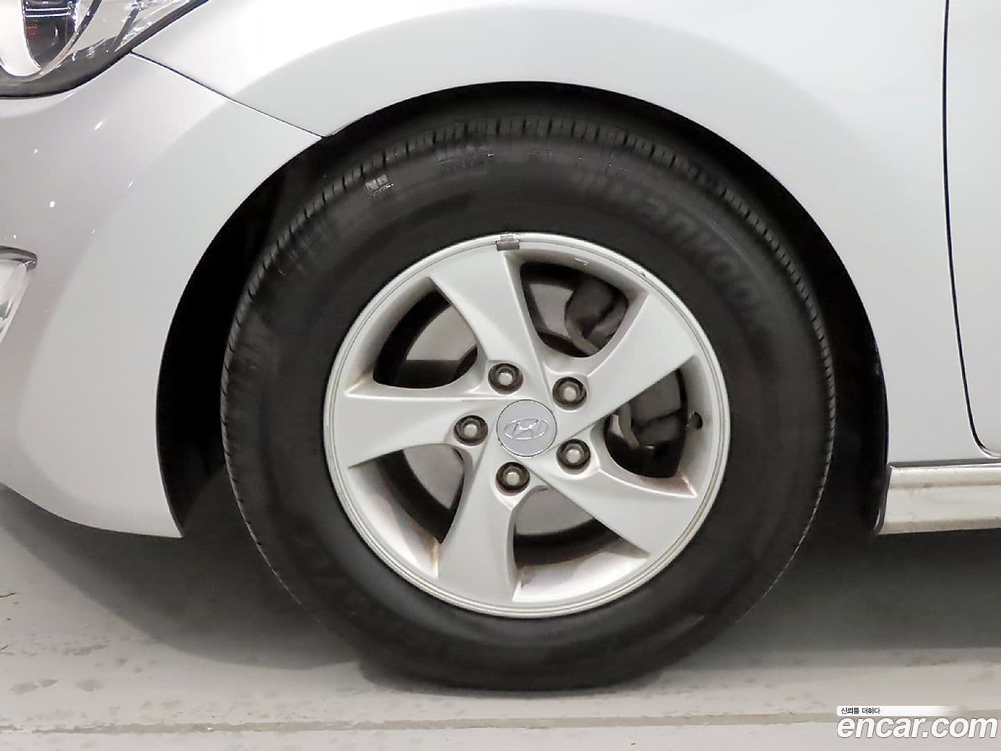 Main__Slider__Photo:AVANTE Hyundai 2010.10-19