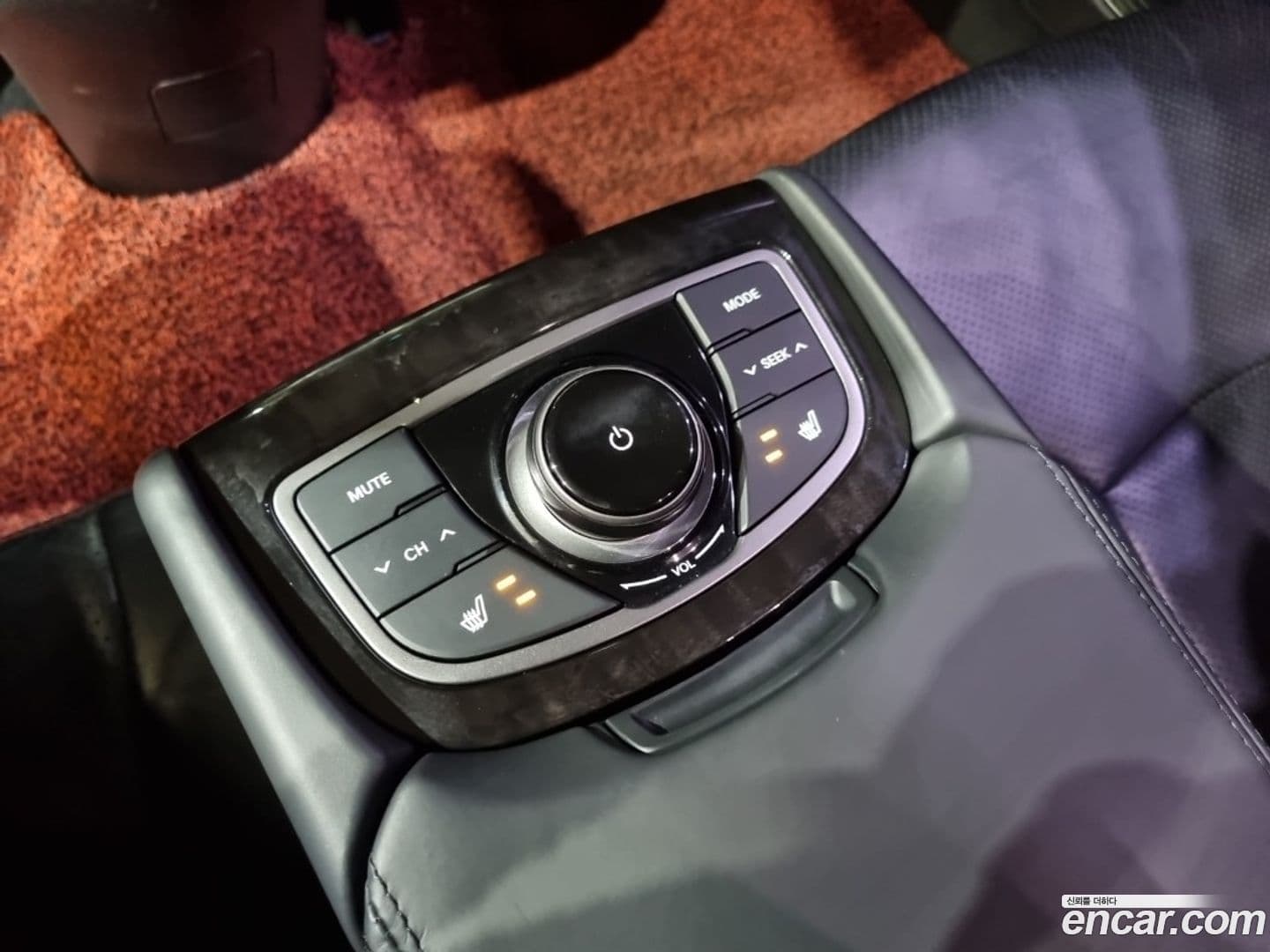 Main__Slider__Photo:Grandeur Hyundai 2014.0-11