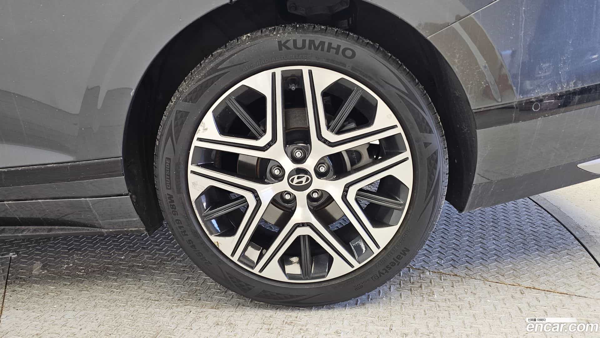 Grandeur Hyundai 2022.11-OUTER-005