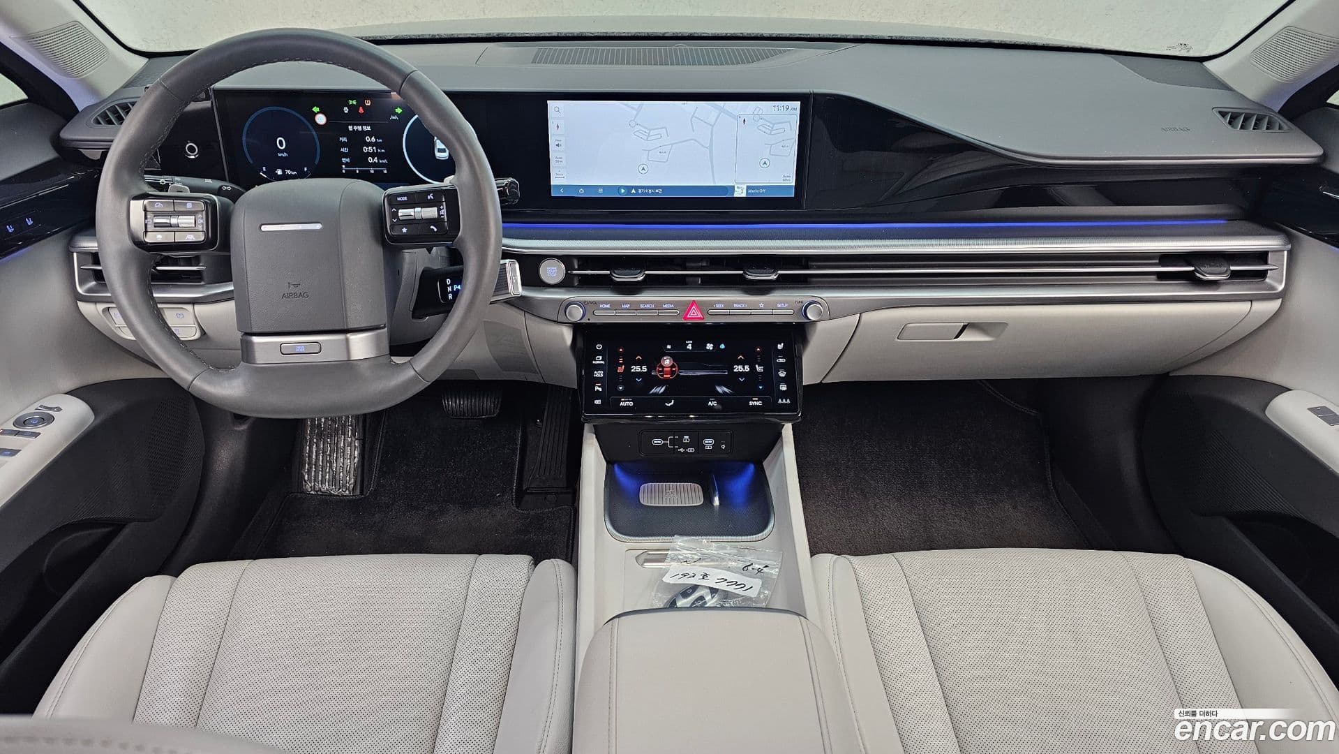 Main__Slider__Photo:Grandeur Hyundai 2022.11-6