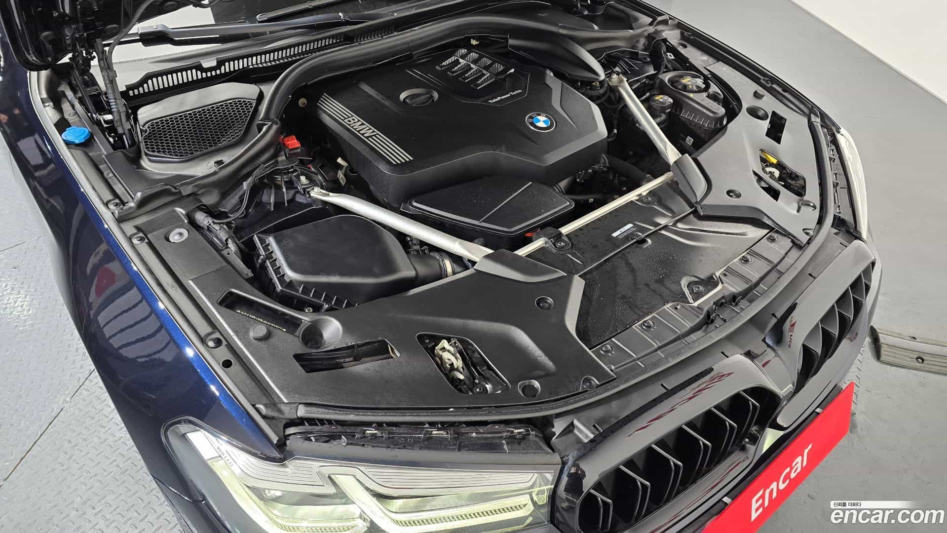 5-Series BMW 2021.6-INNER-006