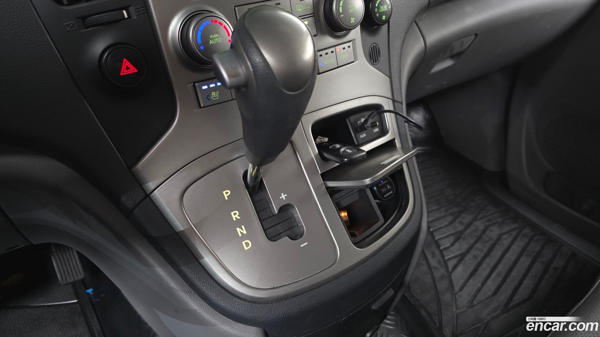 Main__Slider__Photo:Starex Hyundai 2012.2-8