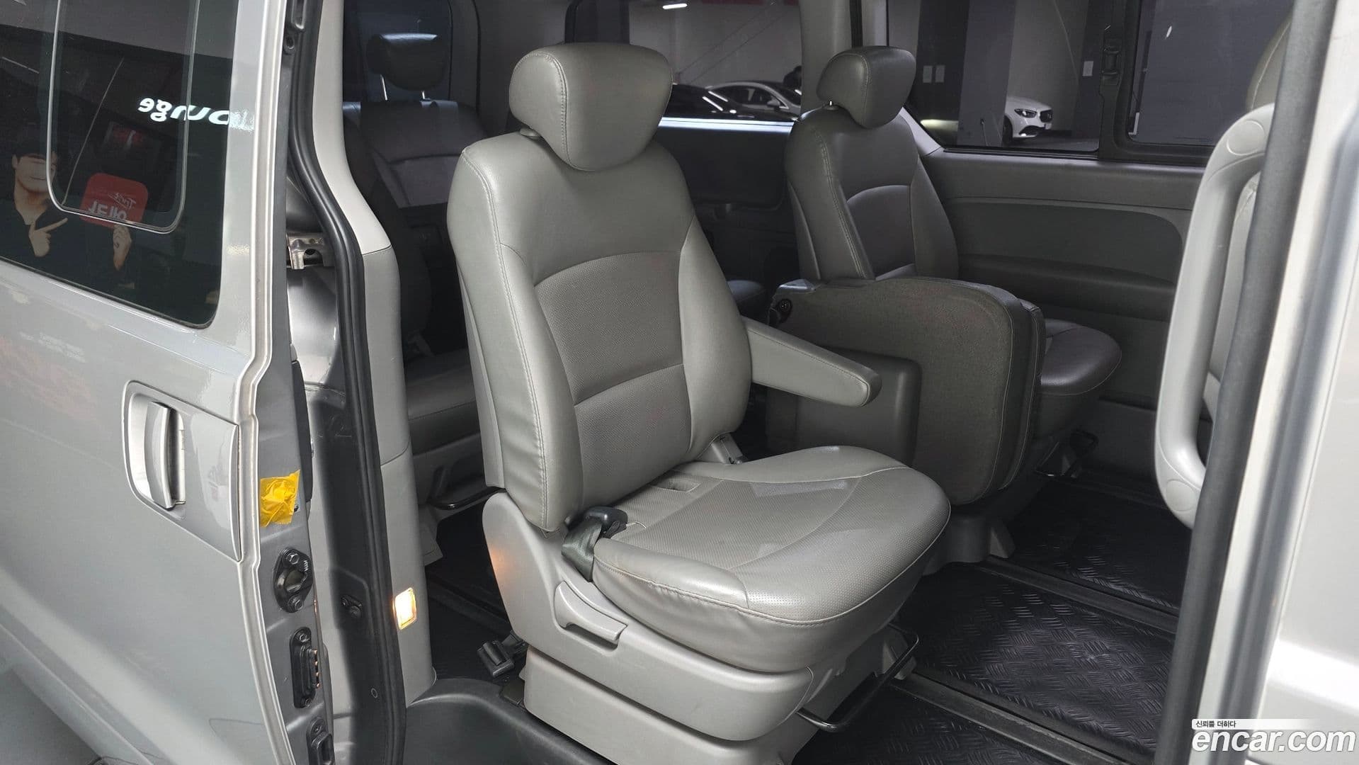 Main__Slider__Photo:Starex Hyundai 2012.2-10